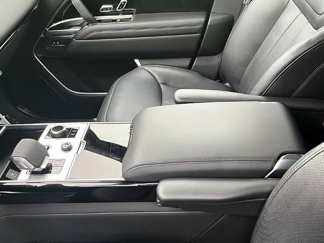 2023 Land Rover Range Rover P530 SE LWB 7 Seat