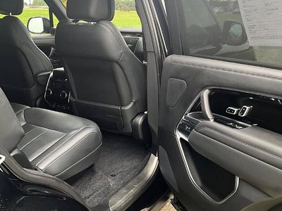 2023 Land Rover Range Rover P530 SE LWB 7 Seat