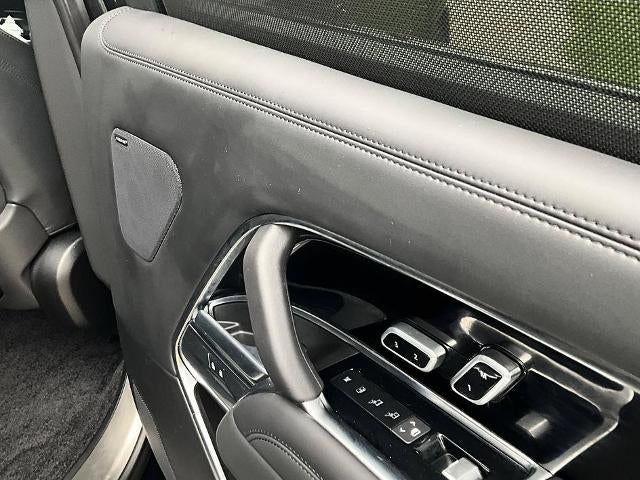 2023 Land Rover Range Rover P530 SE LWB 7 Seat