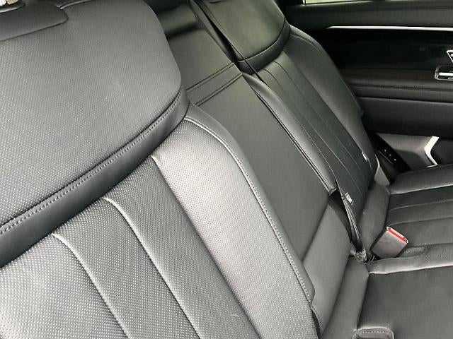2023 Land Rover Range Rover P530 SE LWB 7 Seat