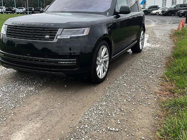 2023 Land Rover Range Rover P530 SE LWB 7 Seat