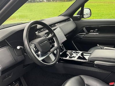 2023 Land Rover Range Rover P530 SE LWB 7 Seat