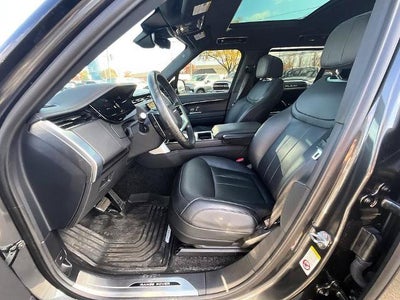2025 Land Rover Range Rover P530 SE LWB 7 Seat