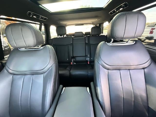 2025 Land Rover Range Rover P530 SE LWB 7 Seat