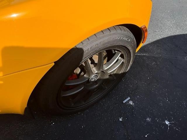 2005 Lotus Elise Base