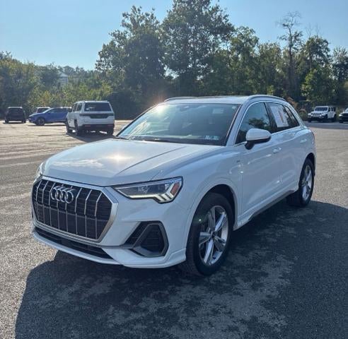 2022 Audi Q3 S line Premium Plus 45 TFSI quattro
