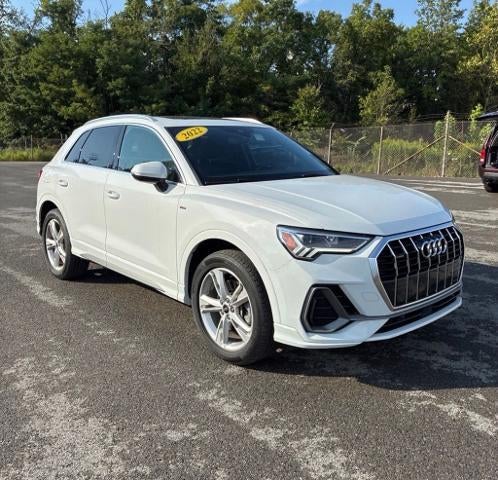 2022 Audi Q3 S line Premium Plus 45 TFSI quattro