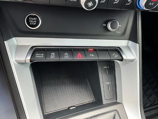 2022 Audi Q3 S line Premium Plus 45 TFSI quattro