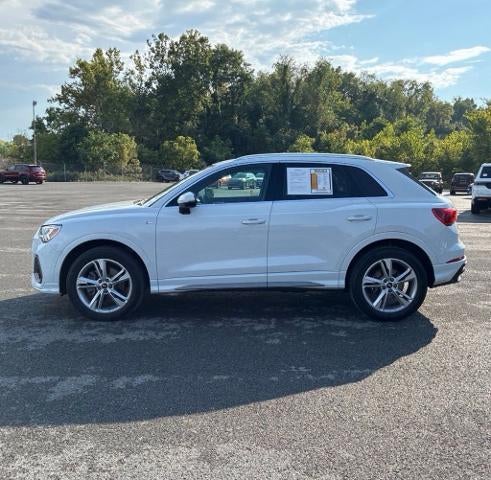 2022 Audi Q3 S line Premium Plus 45 TFSI quattro
