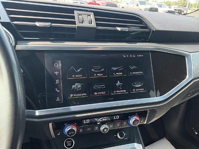 2022 Audi Q3 S line Premium Plus 45 TFSI quattro