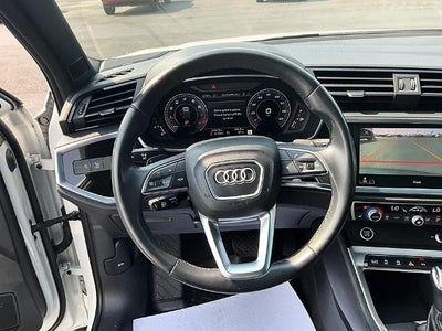 2022 Audi Q3 S line Premium Plus 45 TFSI quattro