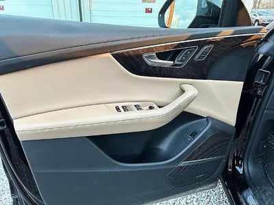 2022 Audi Q8 Prestige 55 TFSI quattro