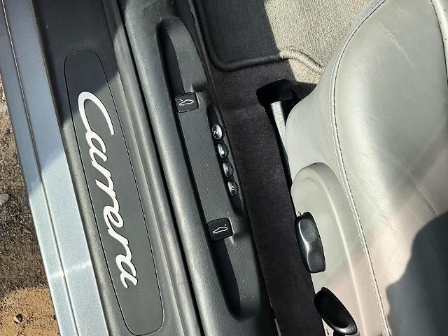 2003 Porsche 911 Carrera Base
