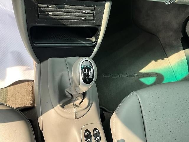 2003 Porsche 911 Carrera Base
