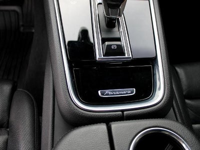 2020 Porsche Panamera RWD