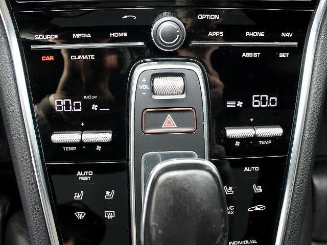 2020 Porsche Panamera RWD