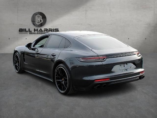 2020 Porsche Panamera RWD