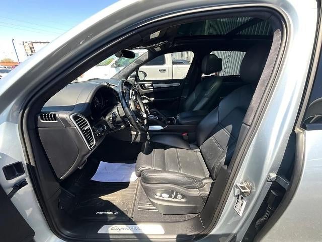2020 Porsche Cayenne Turbo AWD