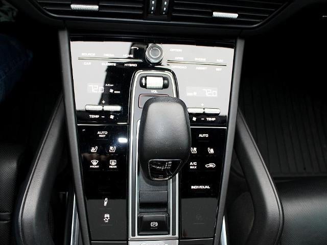 2020 Porsche Cayenne Turbo S E-Hybrid Coupe AWD