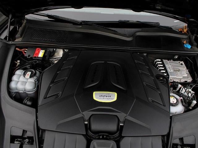 2020 Porsche Cayenne Turbo S E-Hybrid Coupe AWD