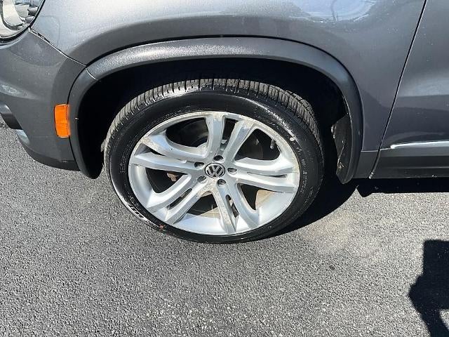 2012 Volkswagen Tiguan 4WD 4dr Auto SEL