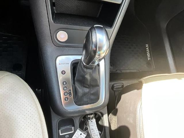 2012 Volkswagen Tiguan 4WD 4dr Auto SEL