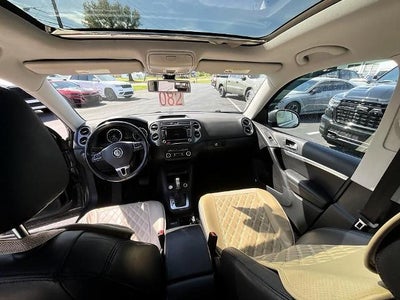 2012 Volkswagen Tiguan 4WD 4dr Auto SEL