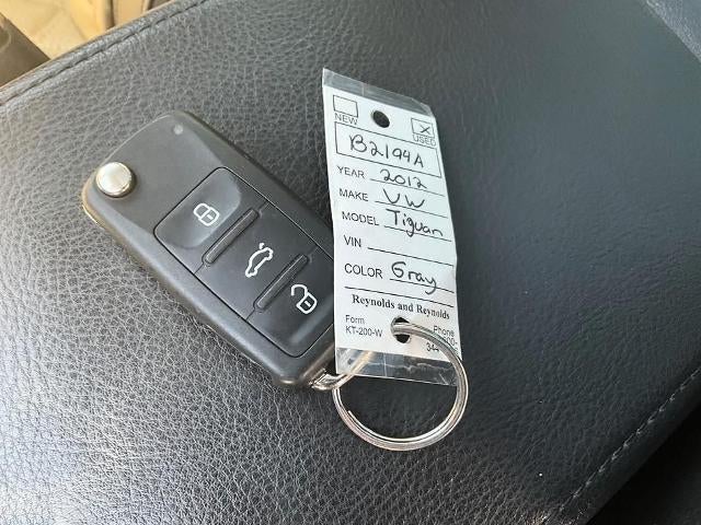 2012 Volkswagen Tiguan 4WD 4dr Auto SEL