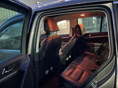 2012 Volkswagen Tiguan 4WD 4dr Auto SEL