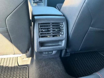 2022 Volkswagen Golf GTI 2.0T SE Manual