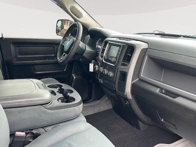 2019 RAM 1500 Classic Express 4x4 Quad Cab 6'4" Box