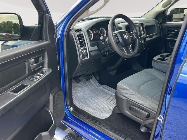 2019 RAM 1500 Classic Express 4x4 Quad Cab 6'4" Box