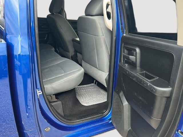 2019 RAM 1500 Classic Express 4x4 Quad Cab 6'4" Box