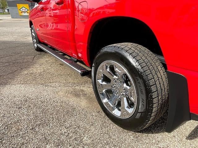 2022 RAM 1500 Big Horn 4x4 Crew Cab 5'7" Box