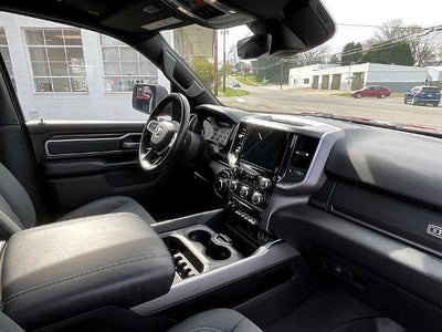 2022 RAM 1500 Big Horn 4x4 Crew Cab 5'7" Box