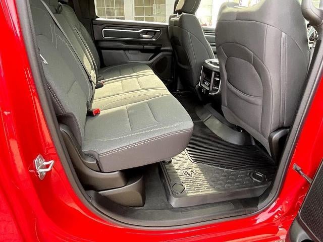 2022 RAM 1500 Big Horn 4x4 Crew Cab 5'7" Box