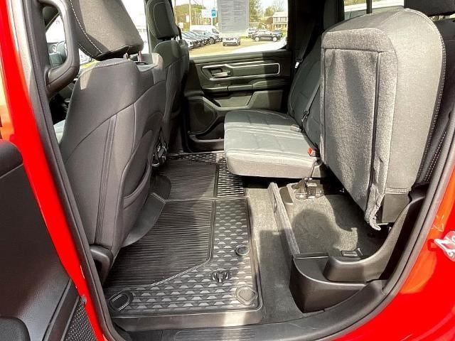 2022 RAM 1500 Big Horn 4x4 Crew Cab 5'7" Box