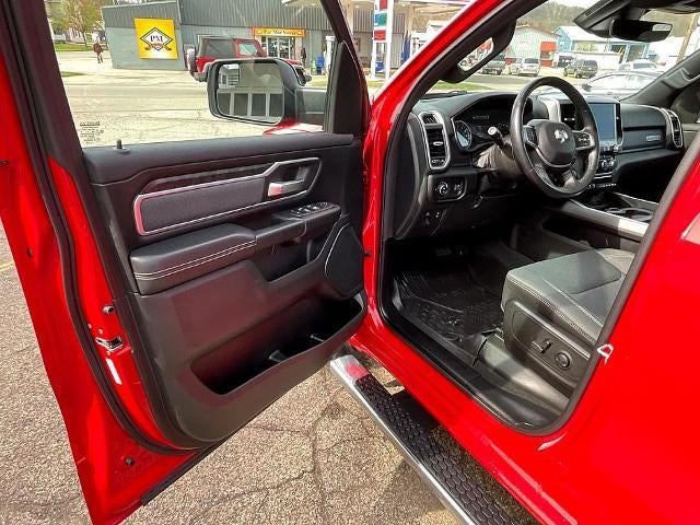 2022 RAM 1500 Big Horn 4x4 Crew Cab 5'7" Box