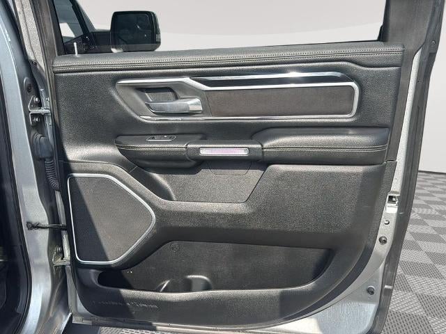 2020 RAM 1500 Laramie 4x4 Crew Cab 6'4" Box