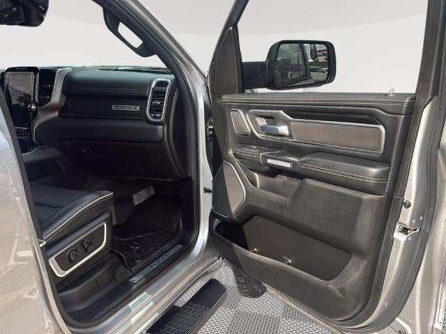 2020 RAM 1500 Laramie 4x4 Crew Cab 6'4" Box