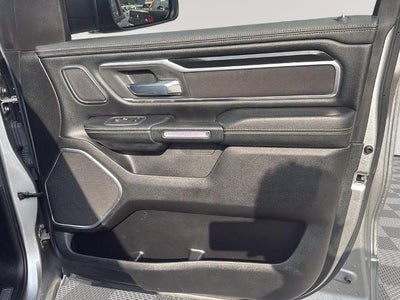 2020 RAM 1500 Laramie 4x4 Crew Cab 6'4" Box