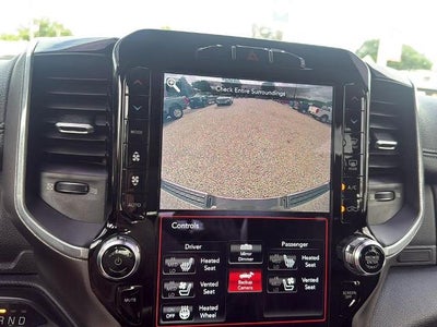 2020 RAM 1500 Laramie 4x4 Crew Cab 6'4" Box