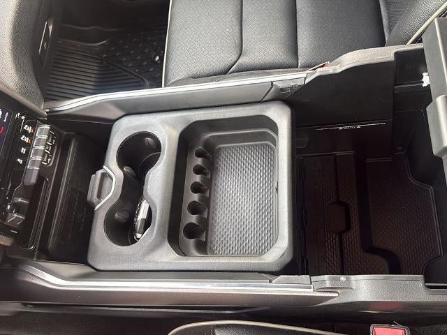 2020 RAM 1500 Laramie 4x4 Crew Cab 6'4" Box
