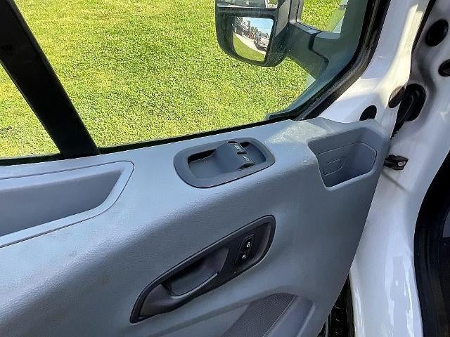 2015 Ford Transit Wagon T-350 148" Med Roof XLT Sliding RH Dr
