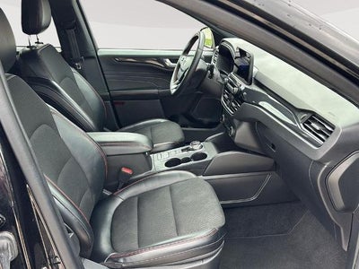 2025 Ford Escape ST-Line Select AWD