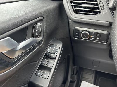2025 Ford Escape ST-Line Select AWD