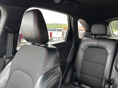 2025 Ford Escape ST-Line Select AWD