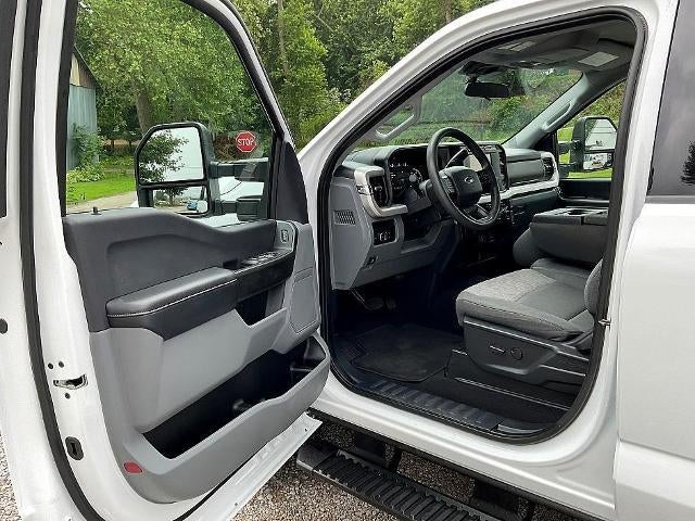 2024 Ford Super Duty F-250 SRW XLT 4WD Crew Cab 6.75' Box