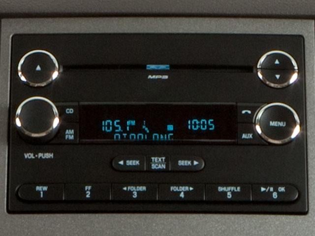 2012 Ford Super Duty F-350 SRW 4WD Crew Cab 6-3/4 Ft Box XL