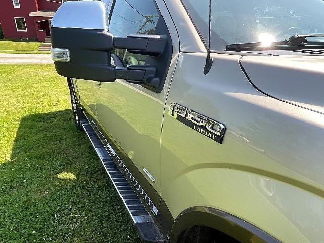 2017 Ford F-150 Lariat 4WD SuperCrew 5.5' Box